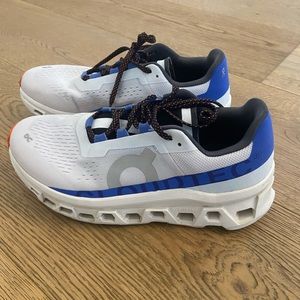 Used ON cloud tech size 9 mens